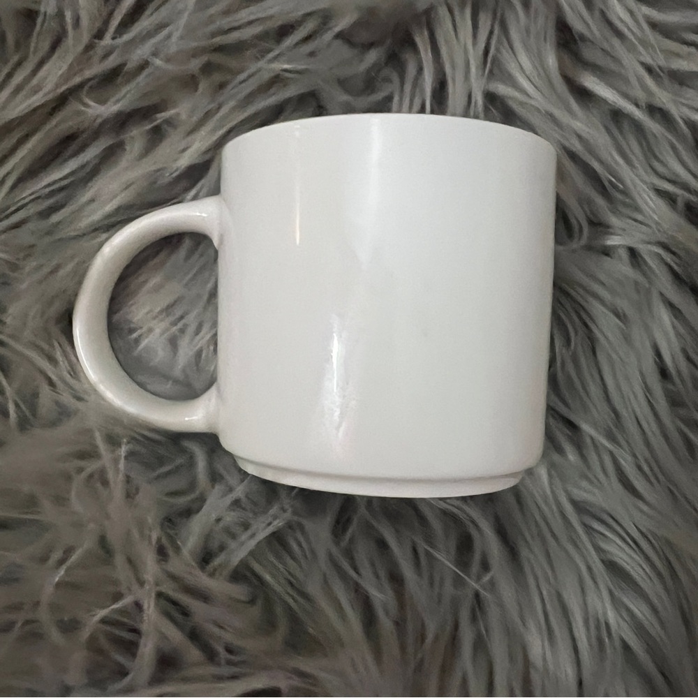 Inspirational Red and White Mug Dolly Parton - Picture 3 of 5